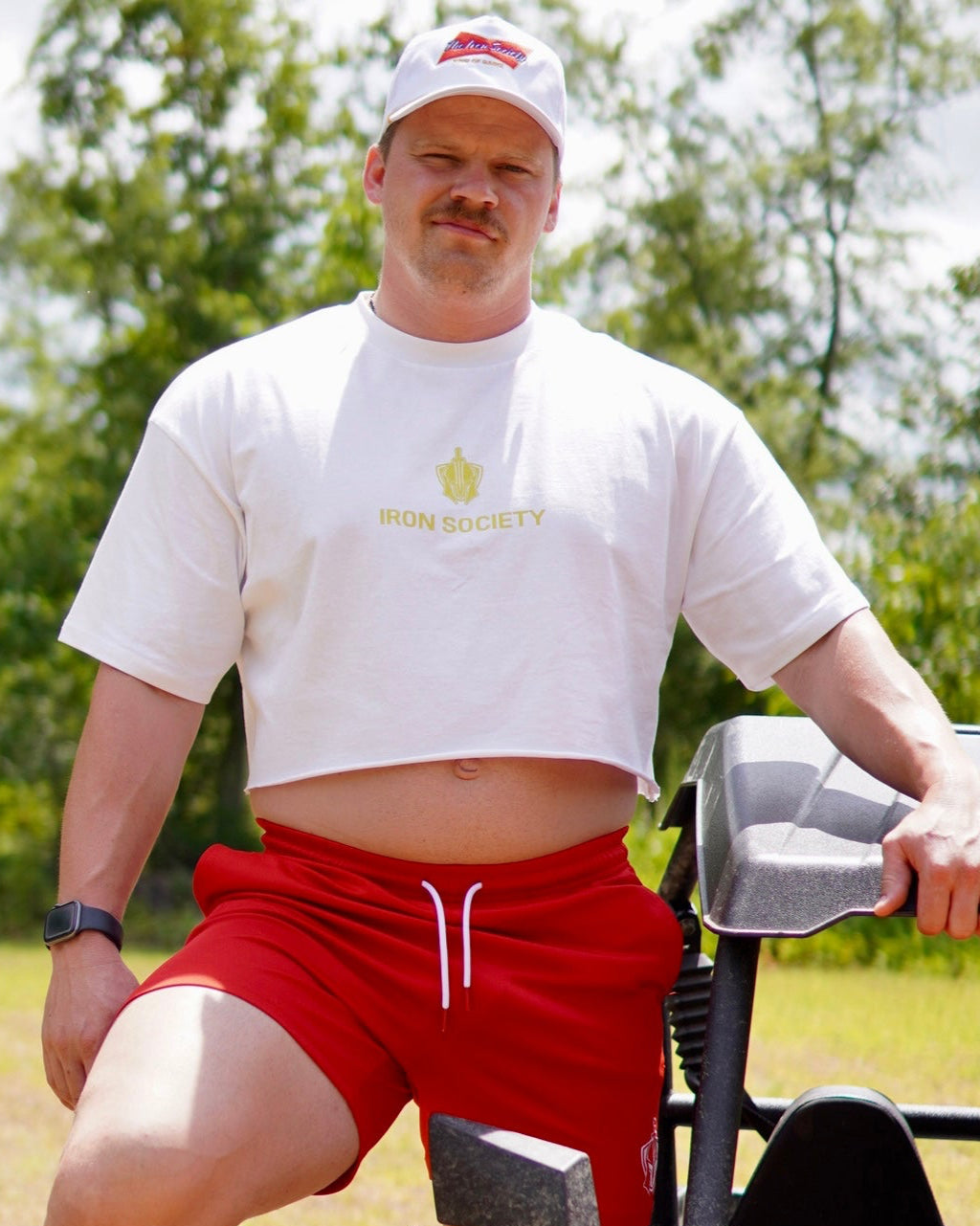 Oversized King Of Gainz Tee Cropped Tee