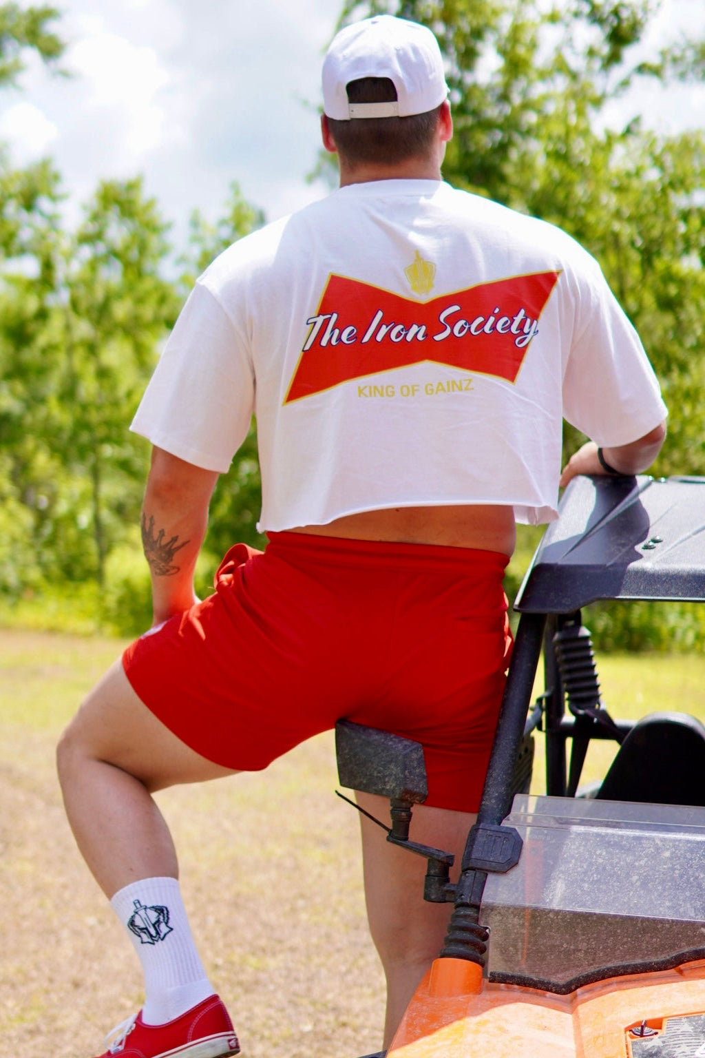 Oversized King Of Gainz Tee Cropped Tee