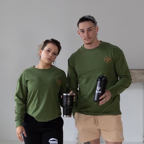 SHAKERS & MUGS
