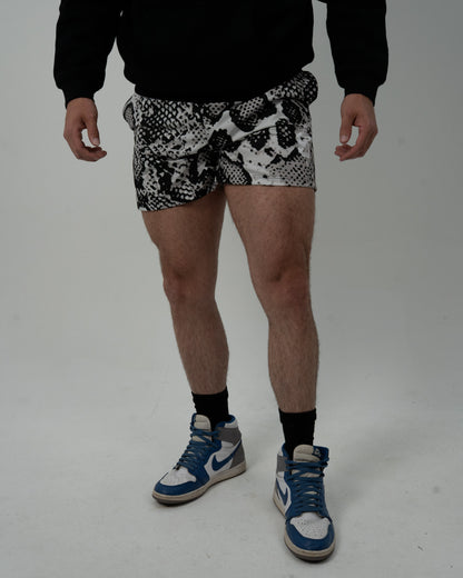 Performance Short 4.5”