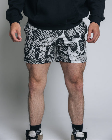 Performance Short 4.5”