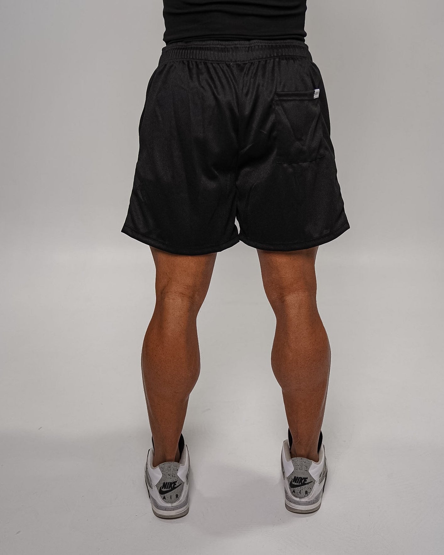 Crest 5in Mesh Shorts