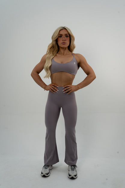 Legacy Flare Legging