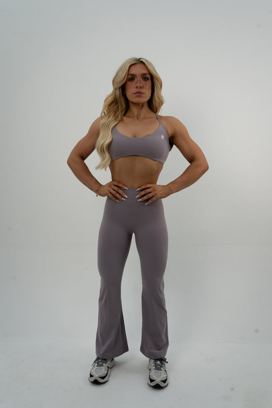 Legacy Flare Legging