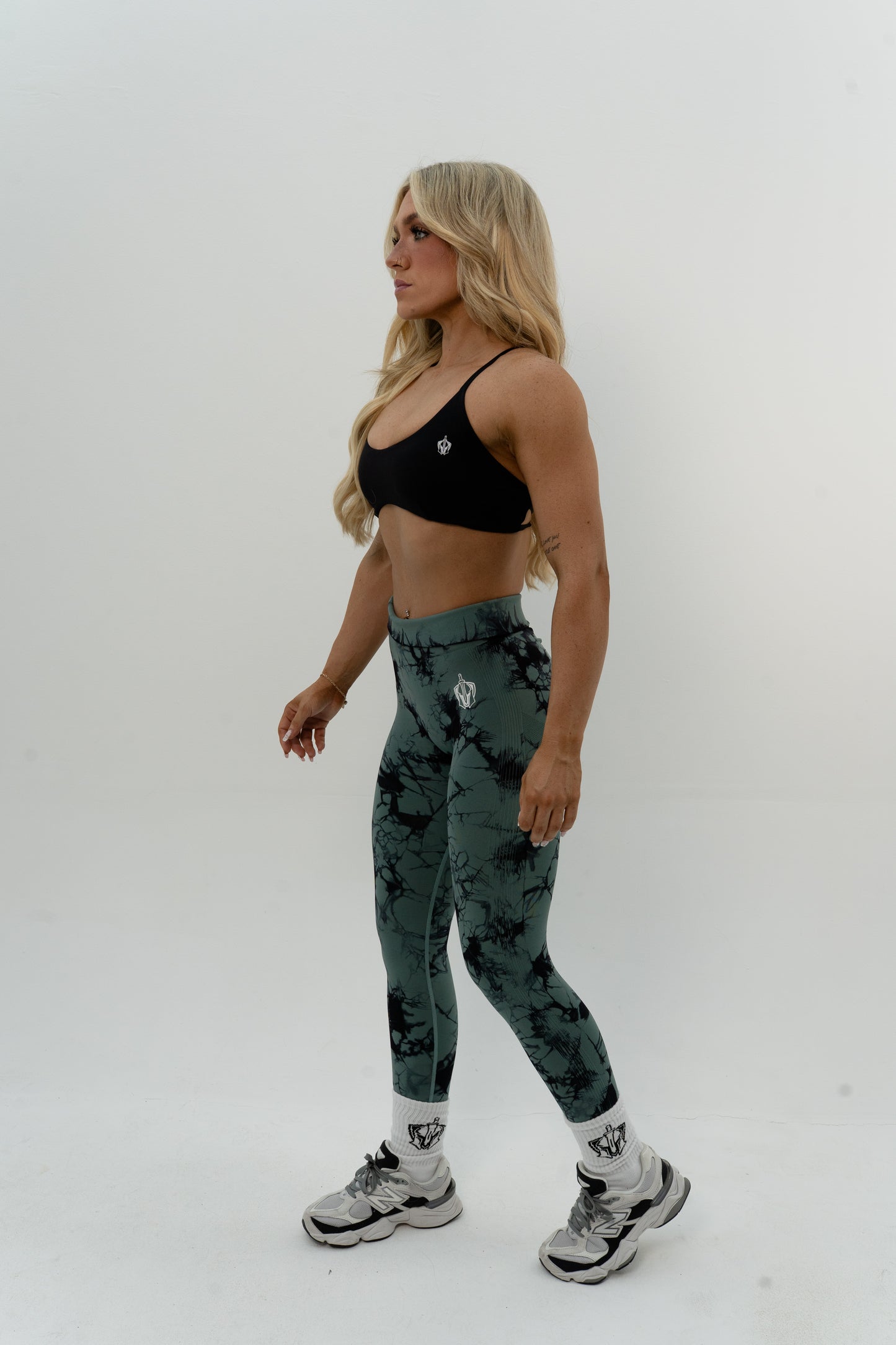Tie-dye Badge Legging