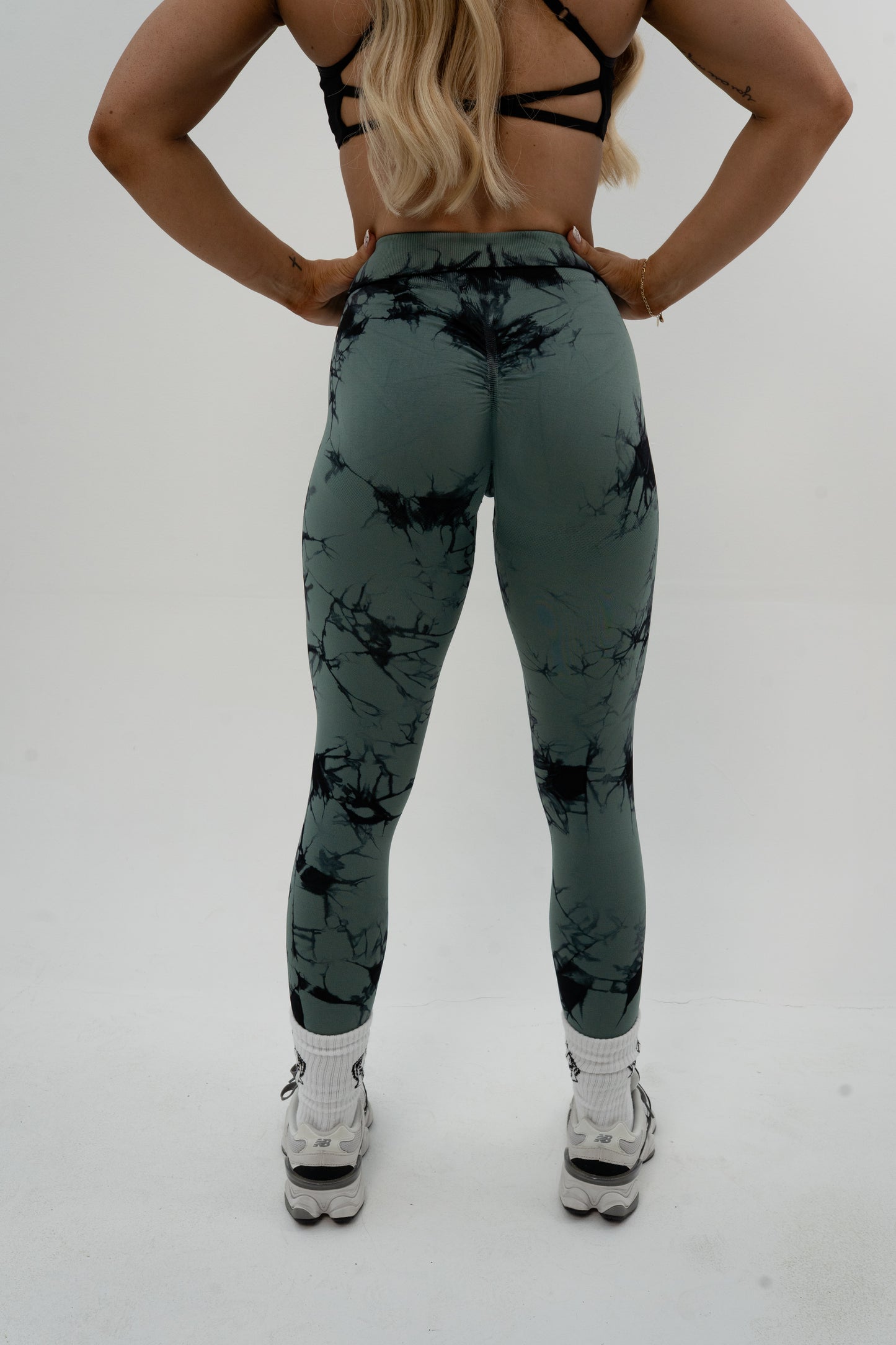 Tie-dye Badge Legging