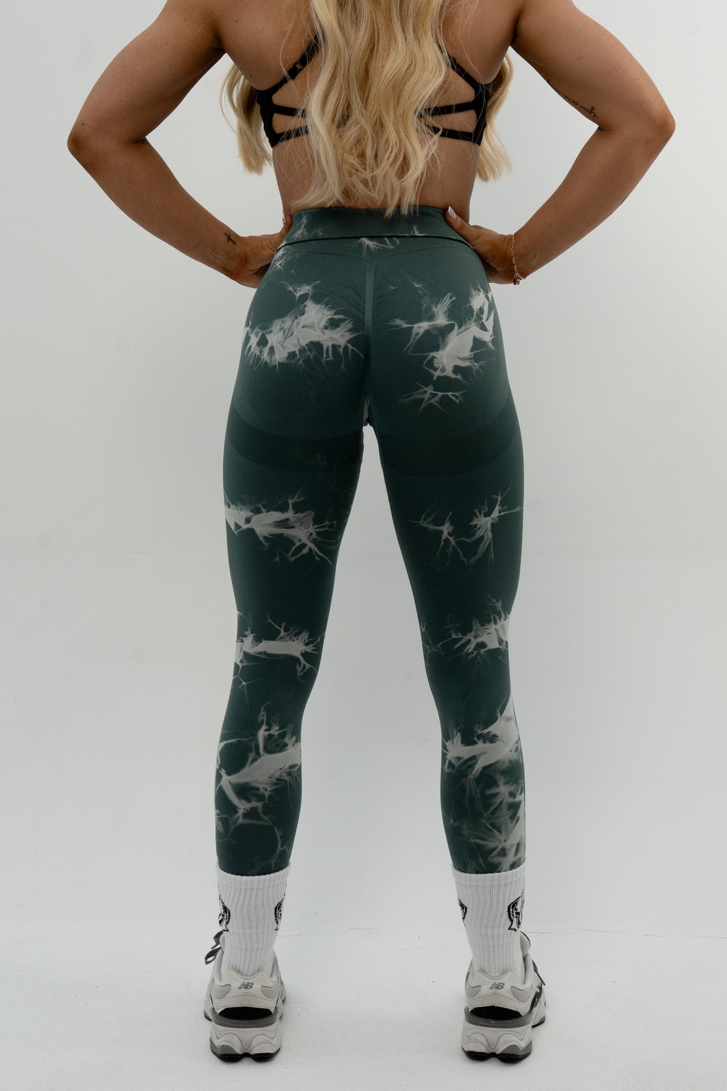 Tie-dye Badge Legging