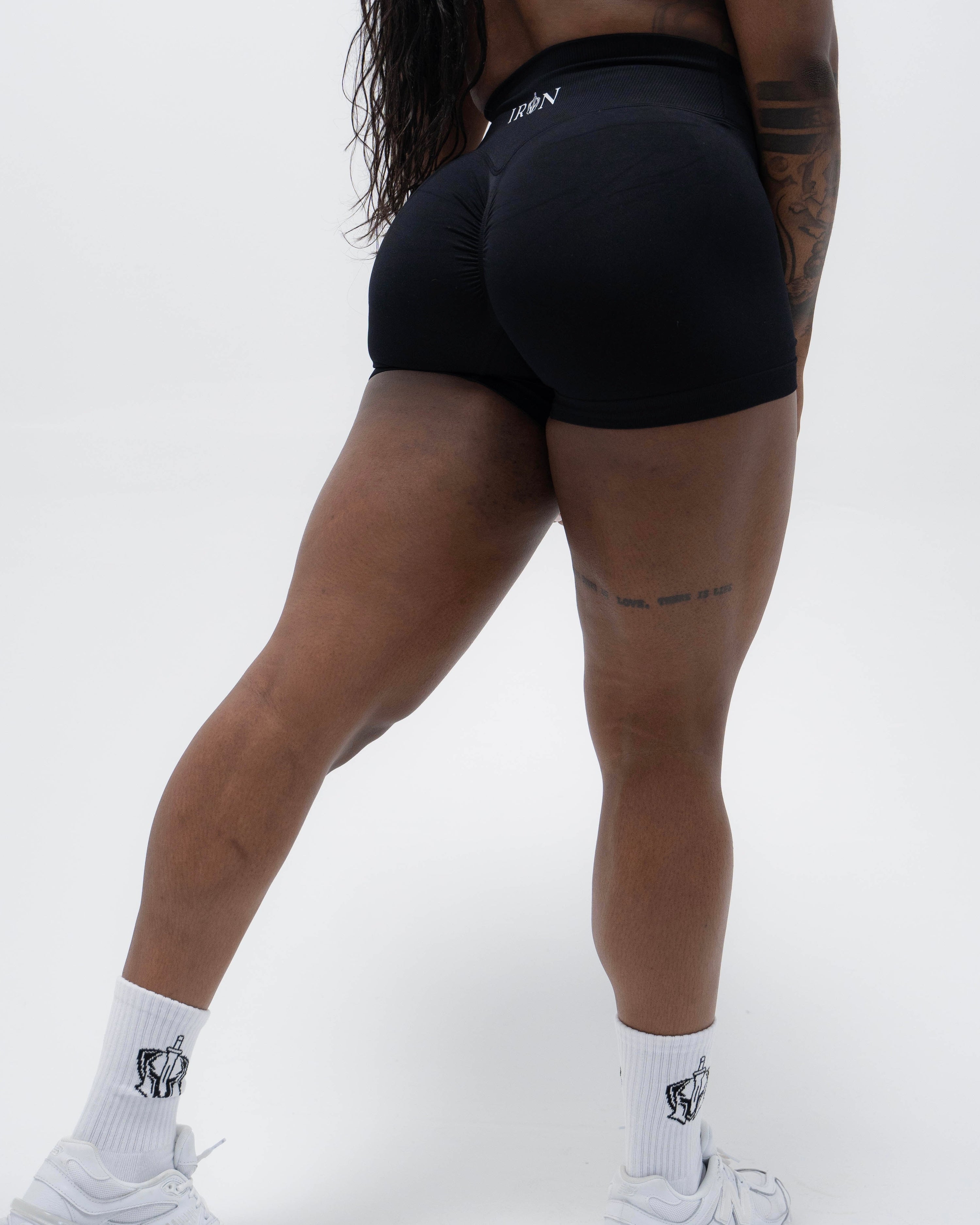 Iron V-Curve Short
