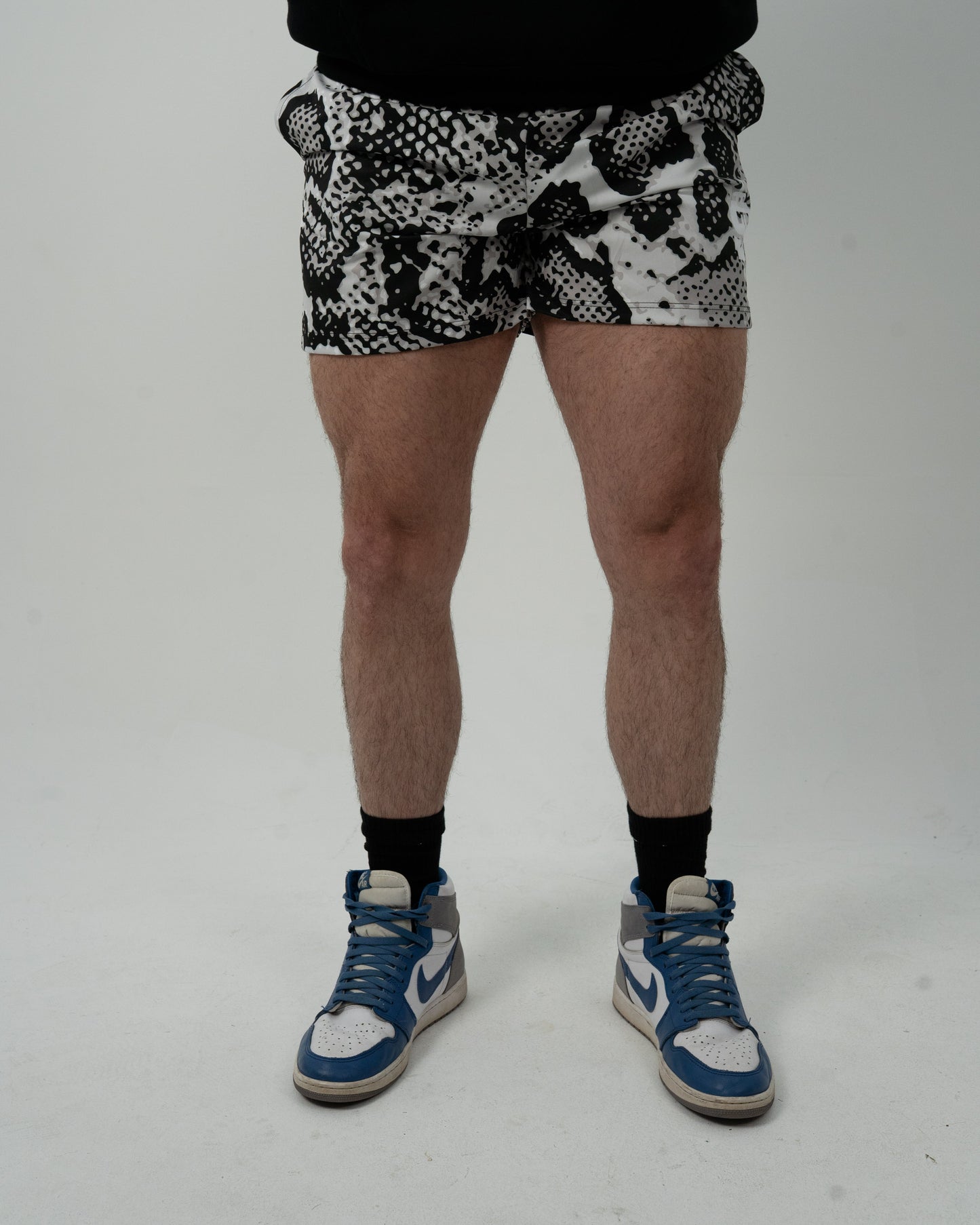 Performance Short 4.5”