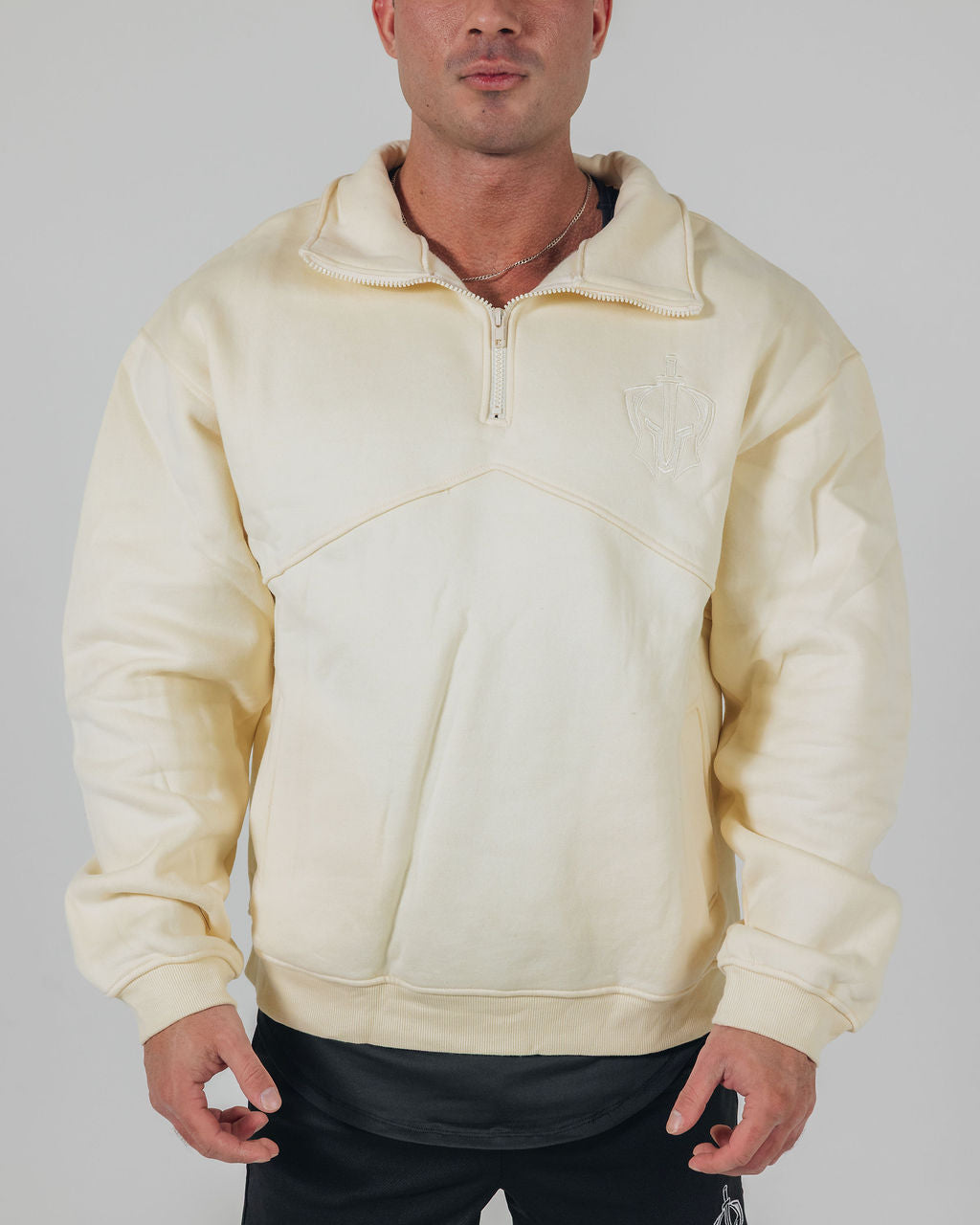 Badge 1/4 Zip Pull Over